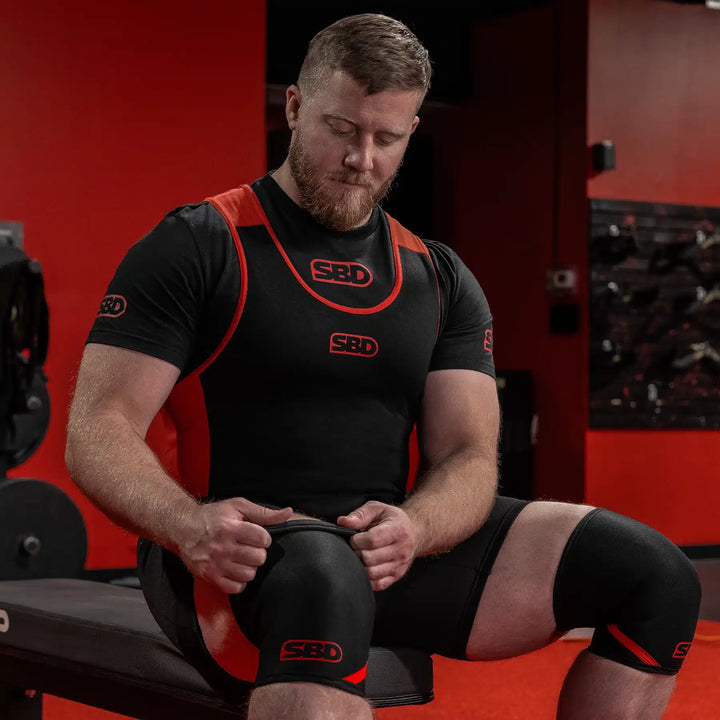 attrezzatura powerlifting, attrezzatura da powerlifting, la migliore attrezzatura da powerlifting, ginocchiere powerlifting, le migliori ginocchiere da powerlifting, ginocchiere squat da powerlifting